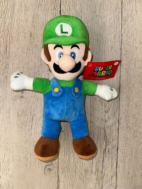 Rare Nintendo Luigi Plush – Arcade Exclusive